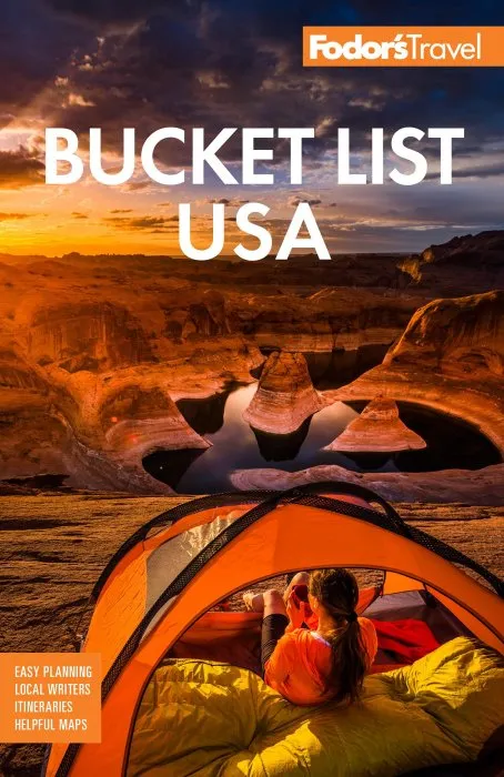 Fodor's Bucket List USA: From the Epic to the Eccentric, 500+ Ultimate Experiences (Full-color Travel Guide)